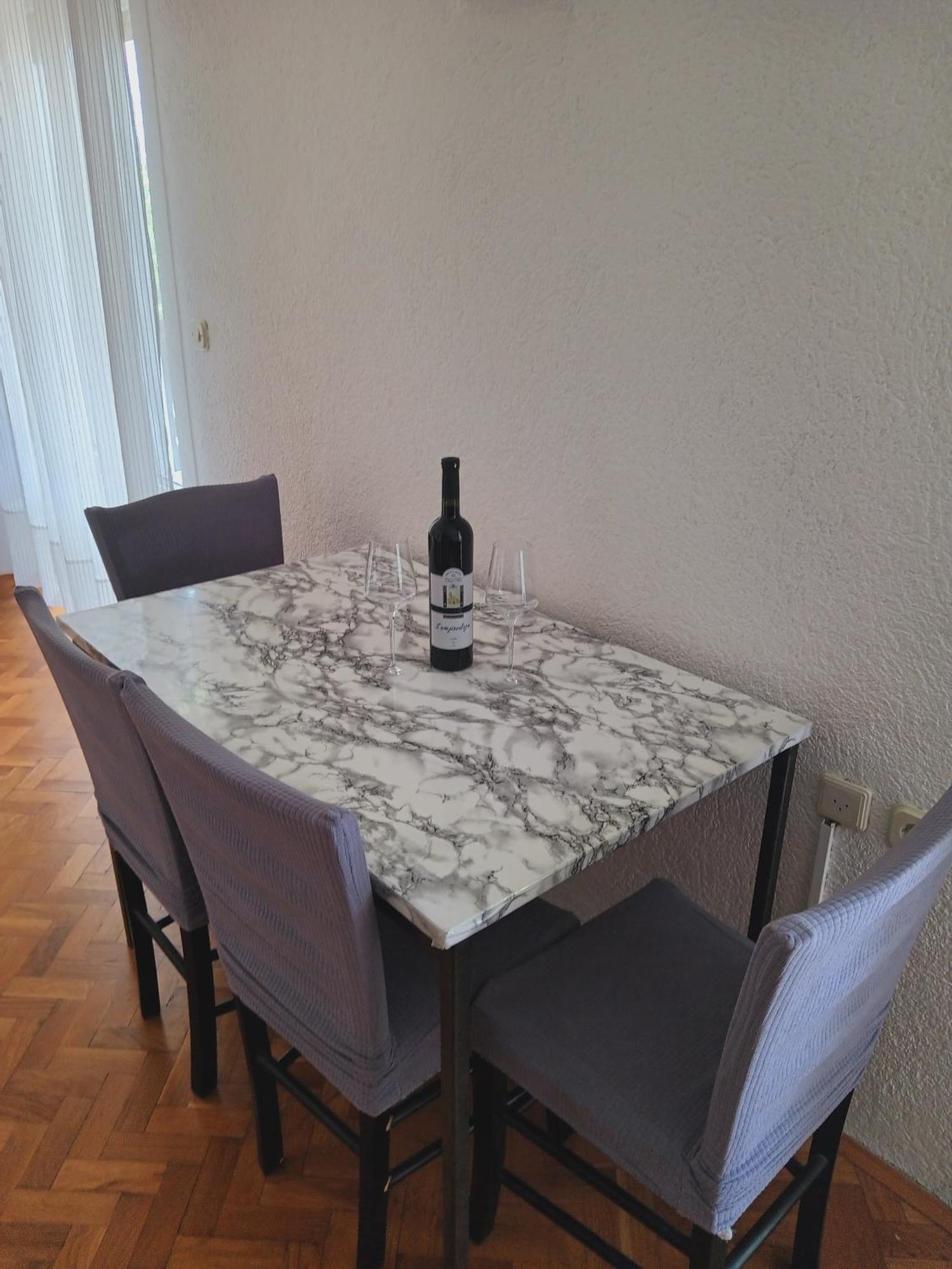 Apartamento Matea Gospić Exterior foto