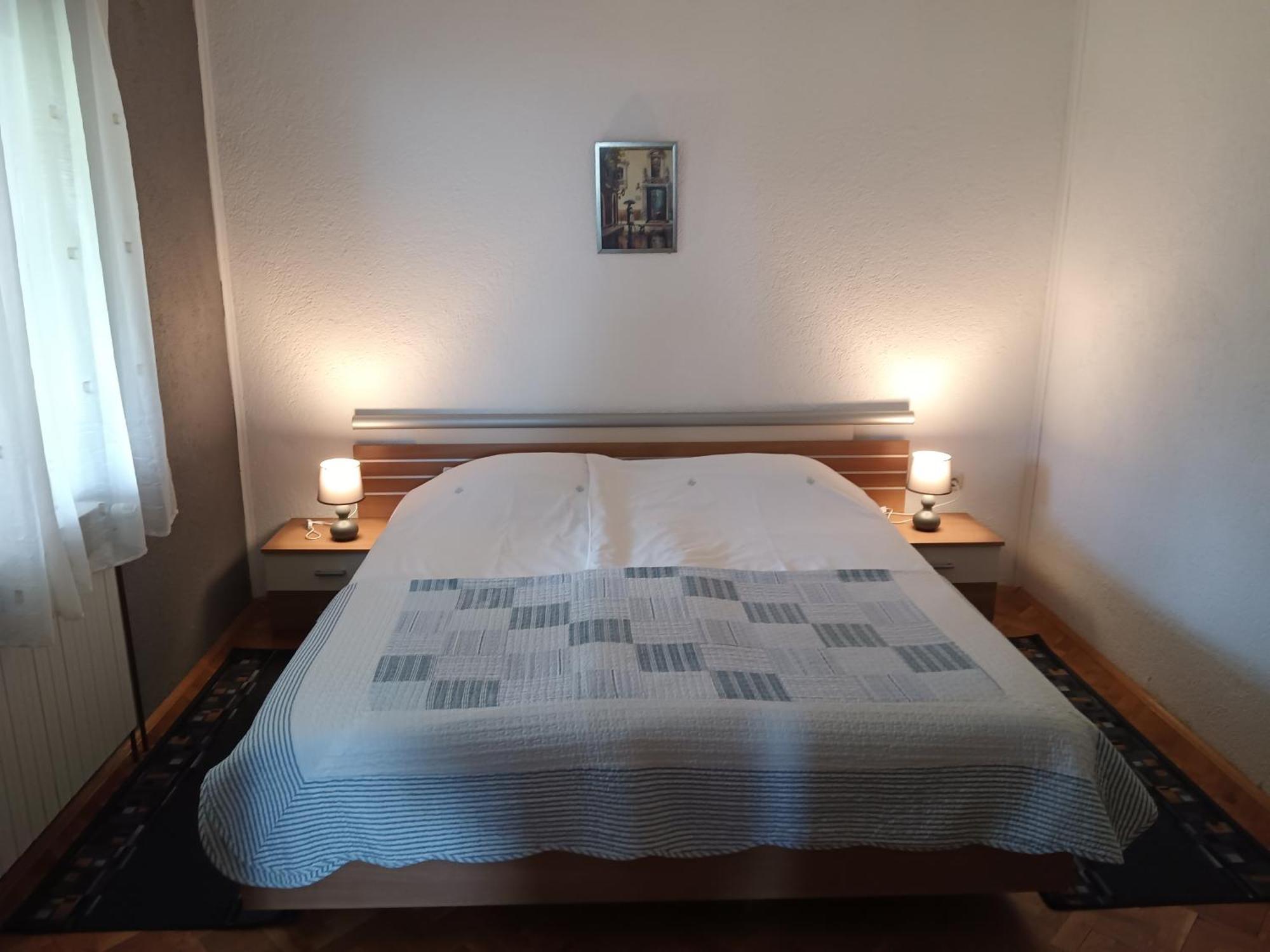 Apartamento Matea Gospić Exterior foto